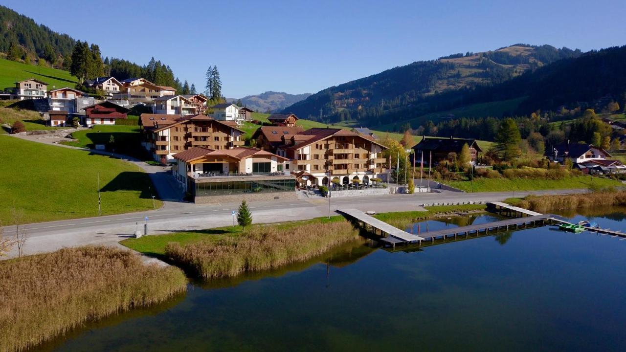 Hostellerie Am Schwarzsee Bad-Schwarzsee Exterior foto